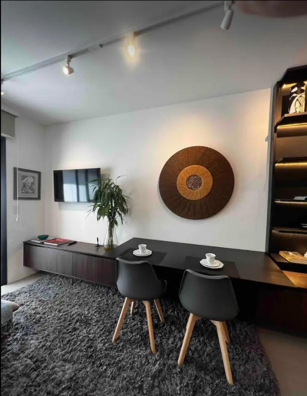 Studio Lindo Com Garagem Apartamento
